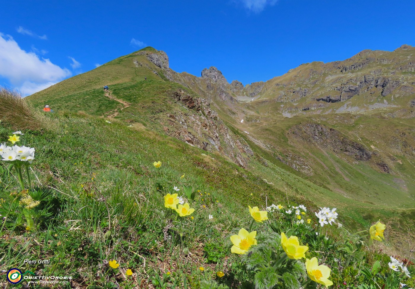 28 Sul sent. 109 per i Laghi di Ponteranica.JPG